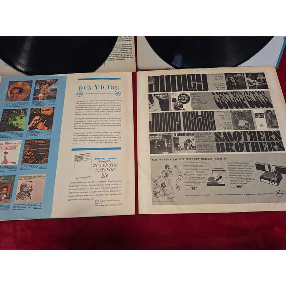 Christmas Vinyl! 59 Perry Como and 65 Little Drummer Boy VG+ - Picture 11 of 11